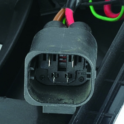 La CLASSE E du ventilateur C de radiateur de voiture de Mercedes BENZ W204 CLASSENT la module de commande de GLK350 2008-2016 A2045000193 400W
