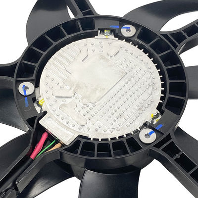 Assemblage de ventilateur de radiateur de refroidissement pour Jeep Wrangler Assemblage de ventilateur de refroidissement 68211602ABD