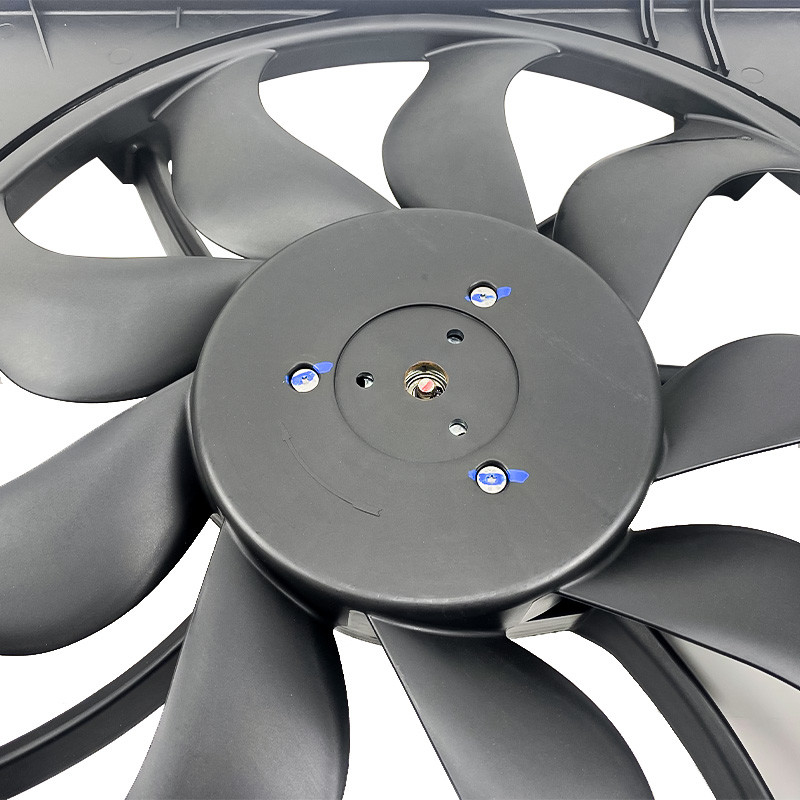 Ventilateur de refroidissement de voiture pour Volkswagen Metvey T5 T6 7E0121205A 600W 7E0121205B 850W Ventilateur de refroidissement rayonnant