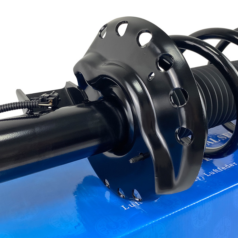 L'écoulement de l'air avant de la suspension pour Evoque L551 L538 12-16 Avec le support de choc ADS Assys LR057930 LR079422