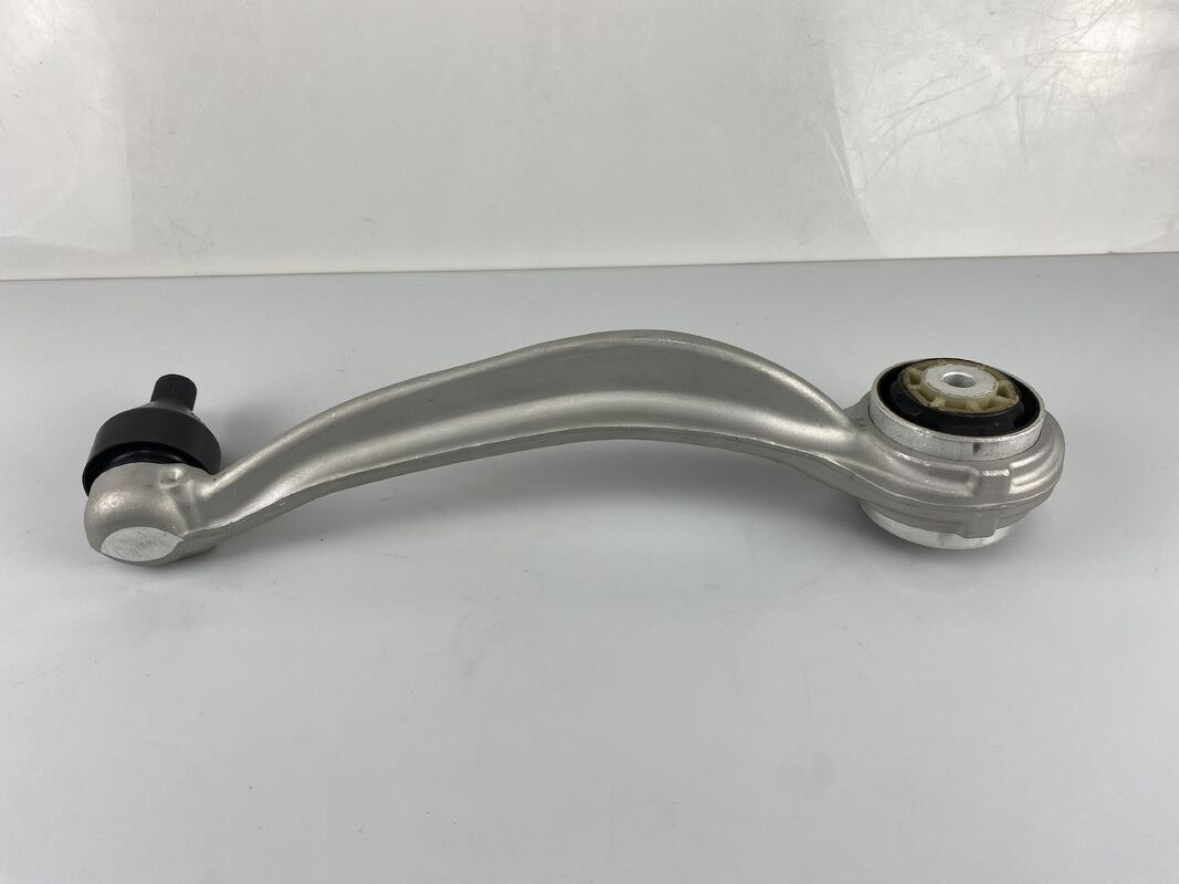 Bras de suspension inférieur en caoutchouc et acier de taille standard OEM avec garantie de 18 mois pour Mercedes Classe C W205 2014-2021