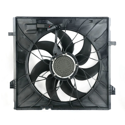 Fan électronique de la voiture A0999060700 pour le ventilateur 600W A0999062500 A0999062400 de Mercedes W166 C292 X166 W166